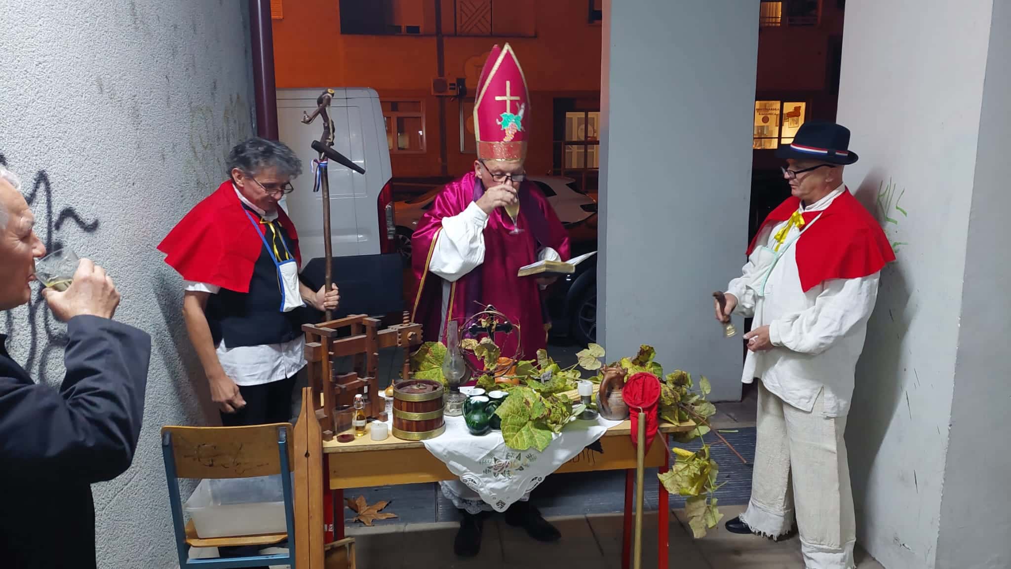 WhatsApp-Image-2023-11-10-at-10.25