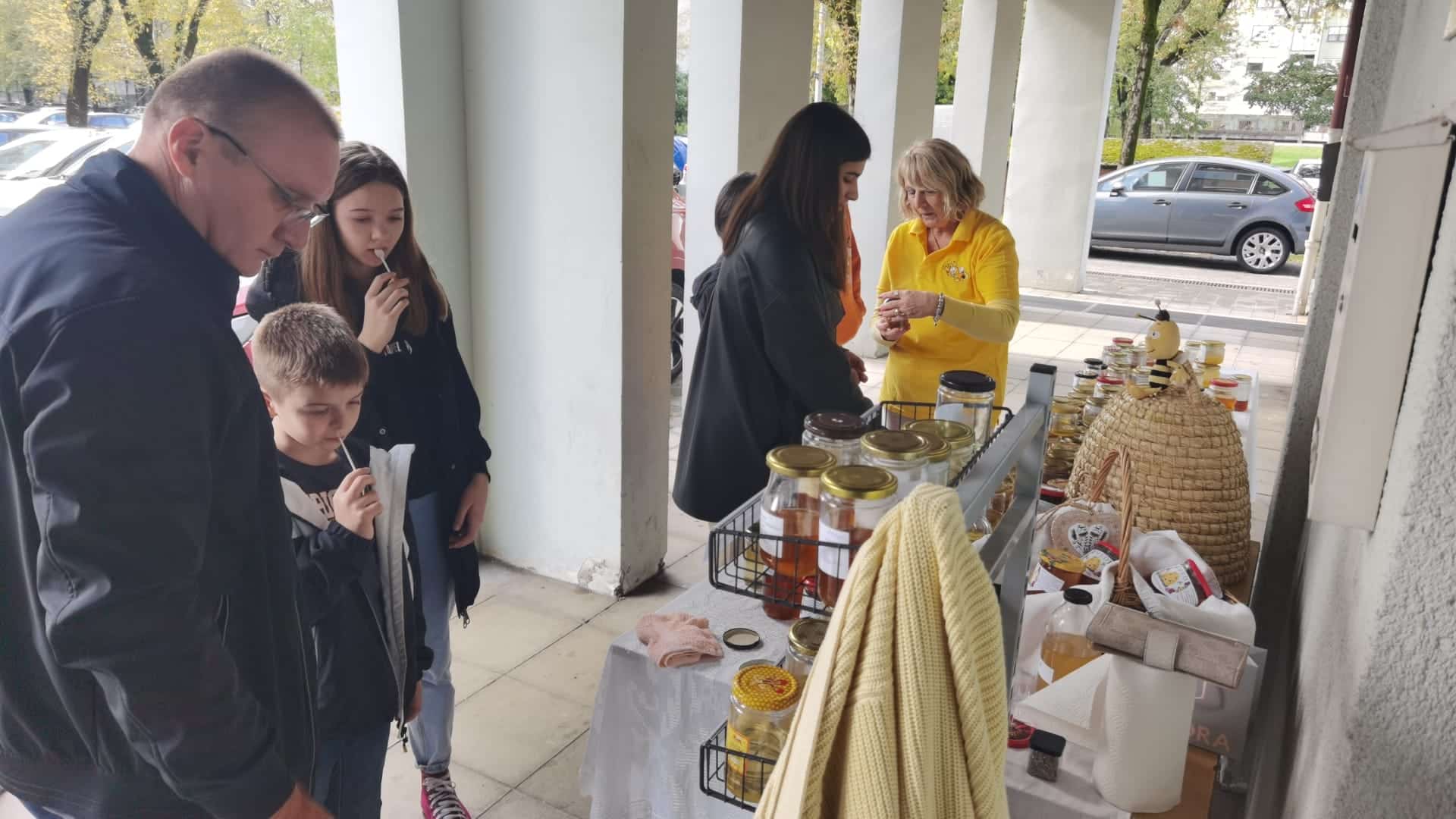 WhatsApp Image 2022-10-23 at 17.14.04